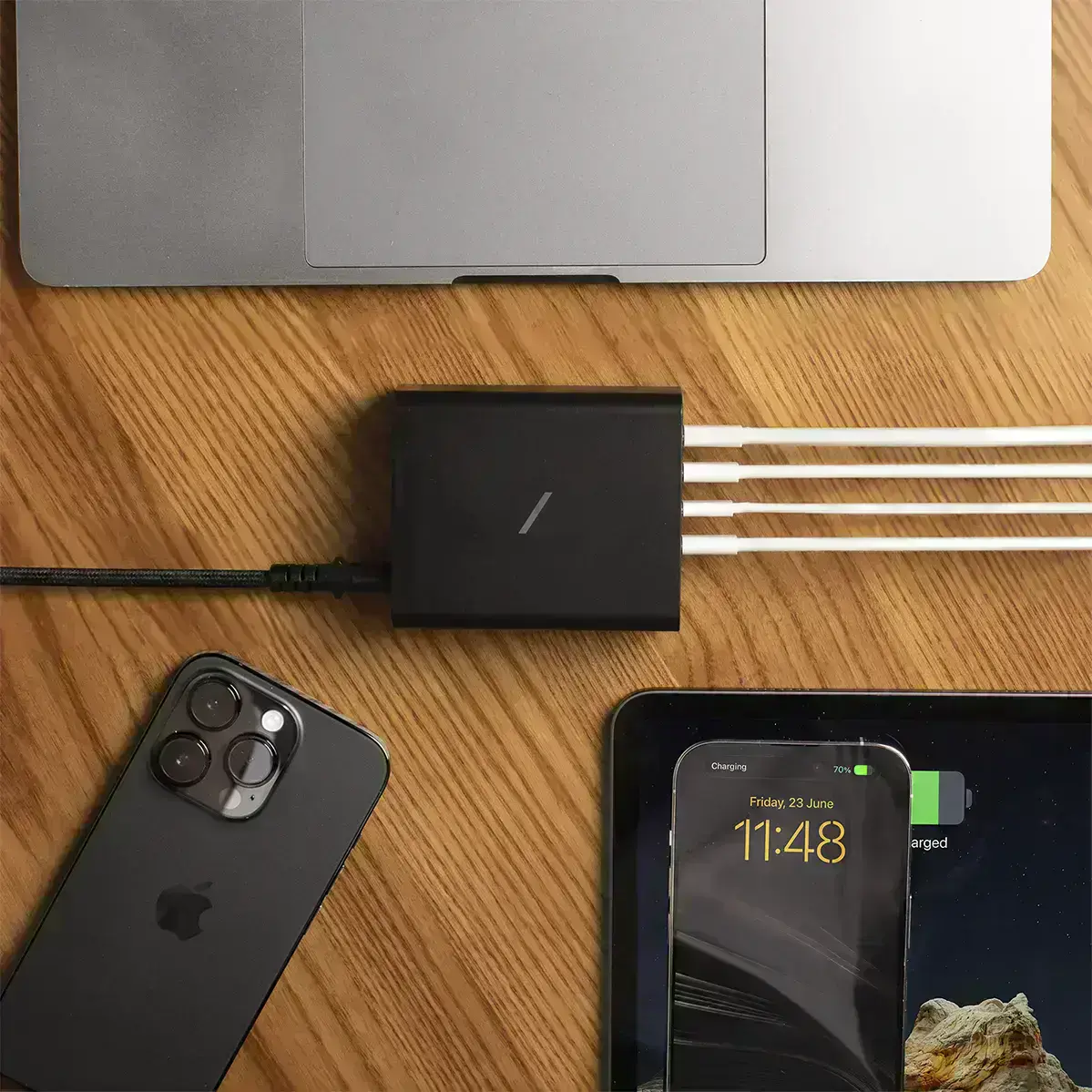 native-union-fast-gan-charger-pd-140w-desktop-7