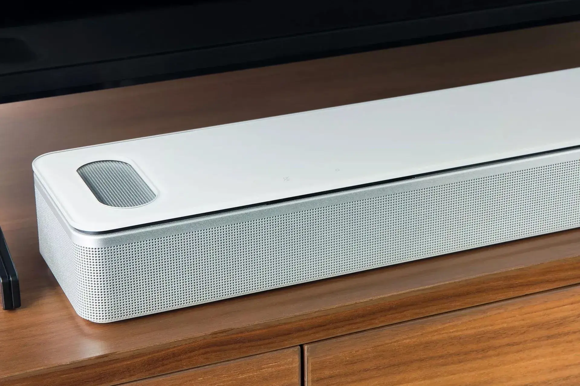Саундбар Bose Smart Ultra: звуковая панель получила новую функцию ...