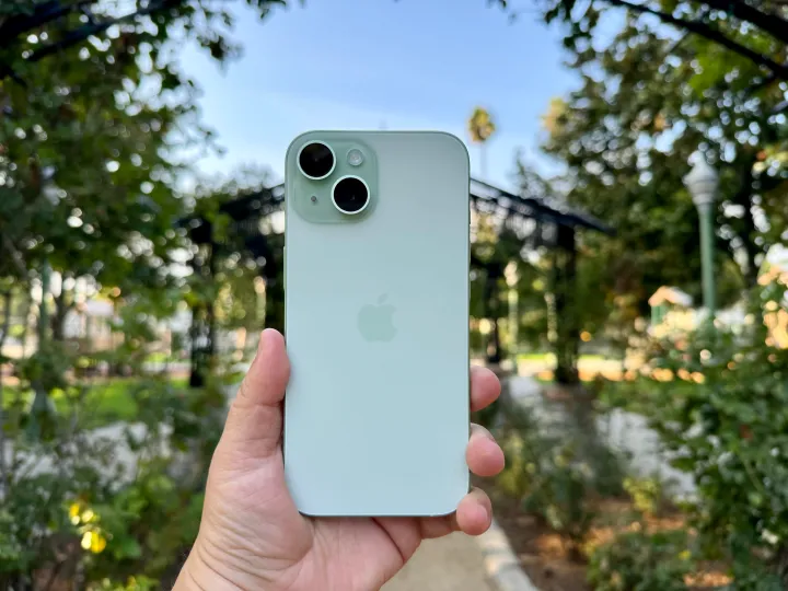 iphone-15-green
