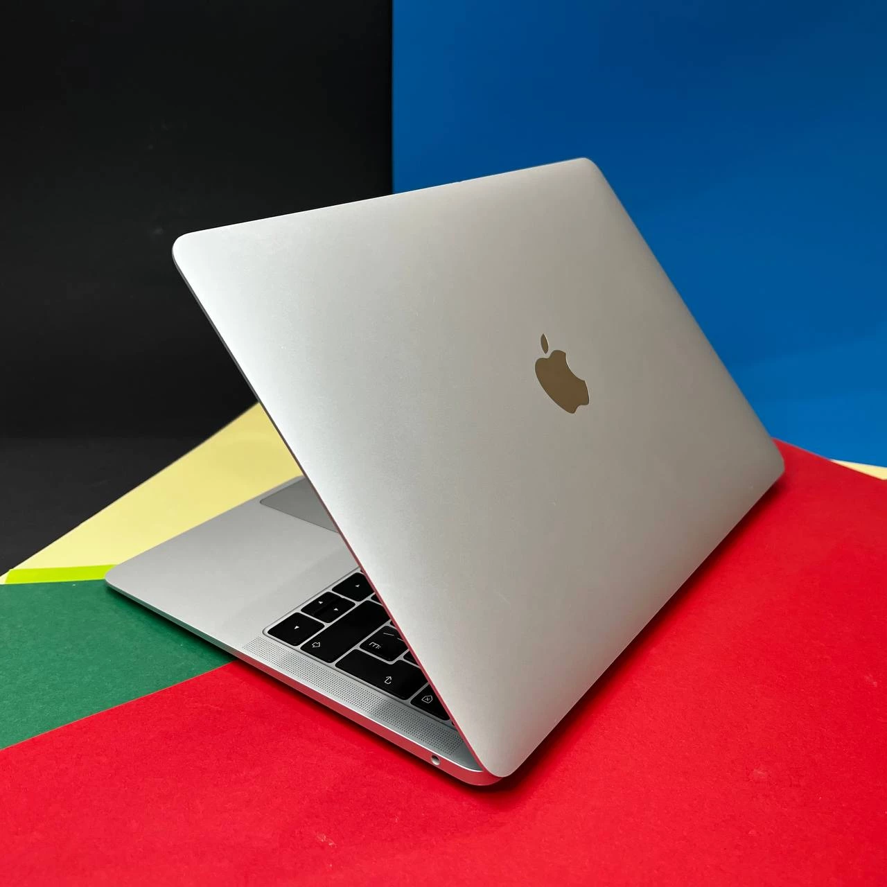 💻 USED MacBook Air 13" Silver 2018 (MREA2), (i5/8GB/128GB) (Состояние - 8.5/10 | Комплект - MacBook + зарядка | гарантия - 1 мес.) - Cycle 345