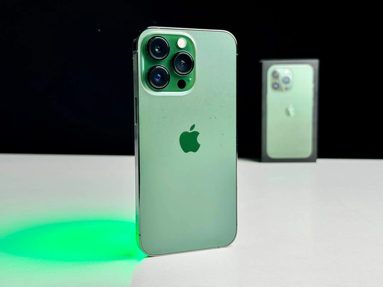 ВЖИВАНИЙ Apple iPhone 13 Pro 128GB Alpine Green (MNDT3, MNE23) - Стан: гарний | Акумулятор: 100% | Комплект: повний | Гарантія: 1 міс.