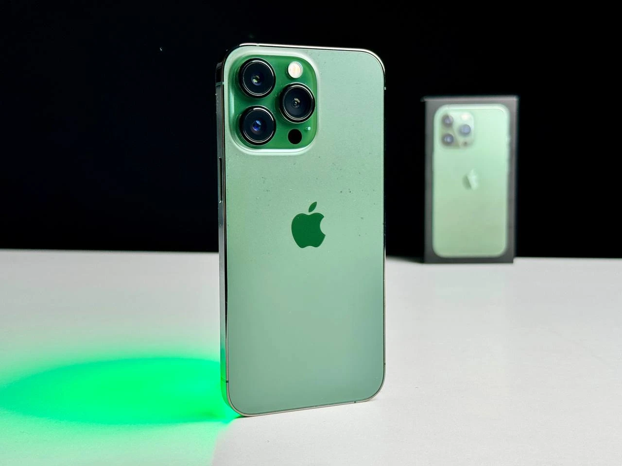 Купить Б/У Apple iPhone 13 Pro 128GB Alpine Green (MNDT3, MNE23) -  Состояние: хороший | Аккумулятор: 100% | Комплект: полный | Гарантія: 1  мес. выгодно в Киеве | цена и обзор в интернет магазине NewTime