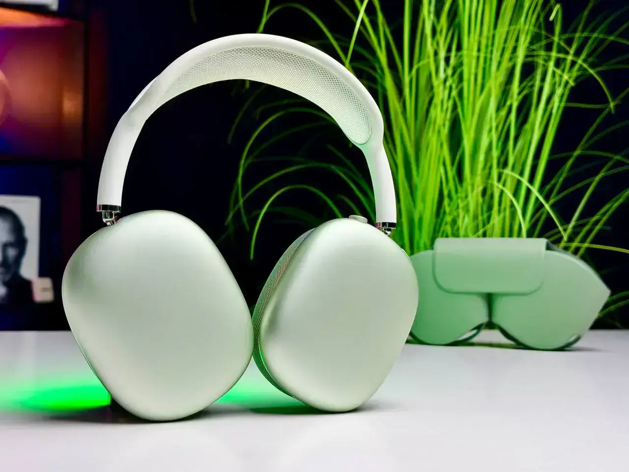 Купити ВЖИВАНИЙ Навушники Apple AirPods Max Green (MGYN3) - Стан