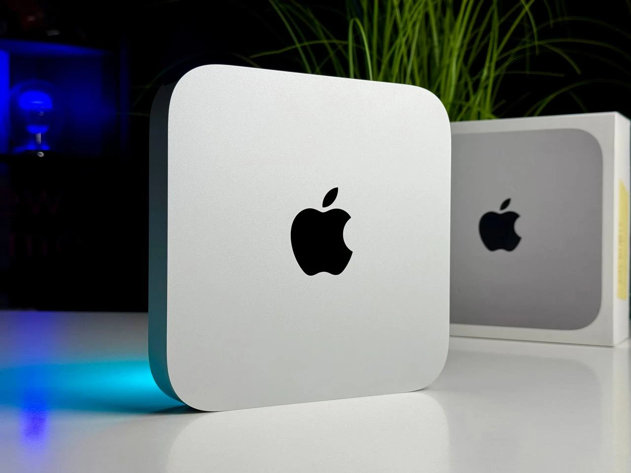 Купити ВЖИВАНИЙ Apple Mac Mini M2 8CPU/10GPU/8GB/256GB 2023 (MMFJ3