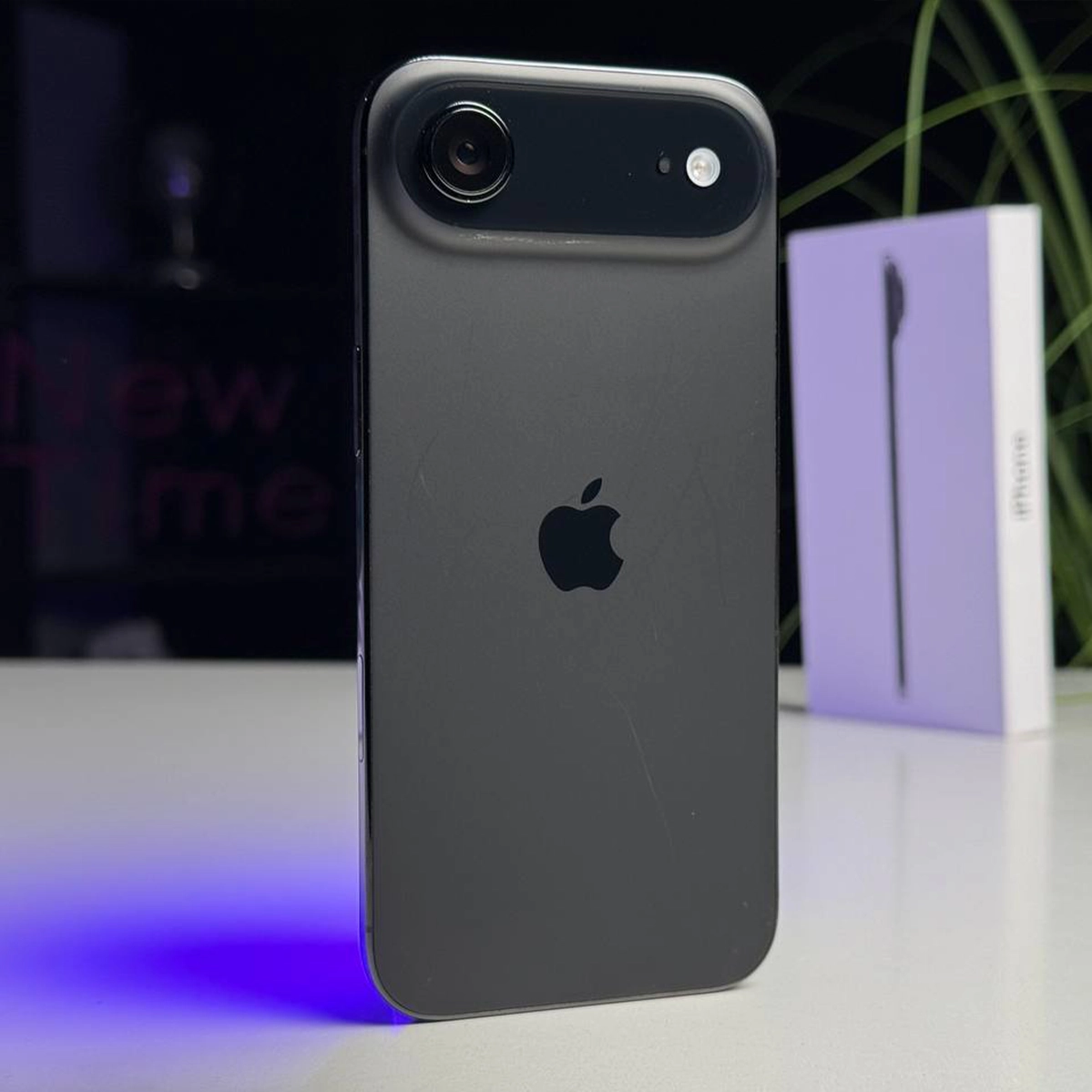 Купить ВЖИВАНИЙ Б/У Apple iPhone Air 256GB Space Black (MG2L4